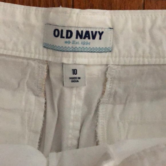 OldNavy shorts - Picture 3 of 3